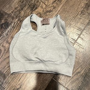 ACTA Sports Bra in Light Gray great condition